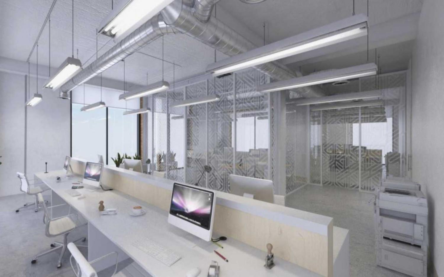 Беломорская д 36 залы аренда. Аренда помещения в метро москвы. Павильоны в переходах метрополитена. Торговый павильон у метро. Бц сельскохозяйственная 6.